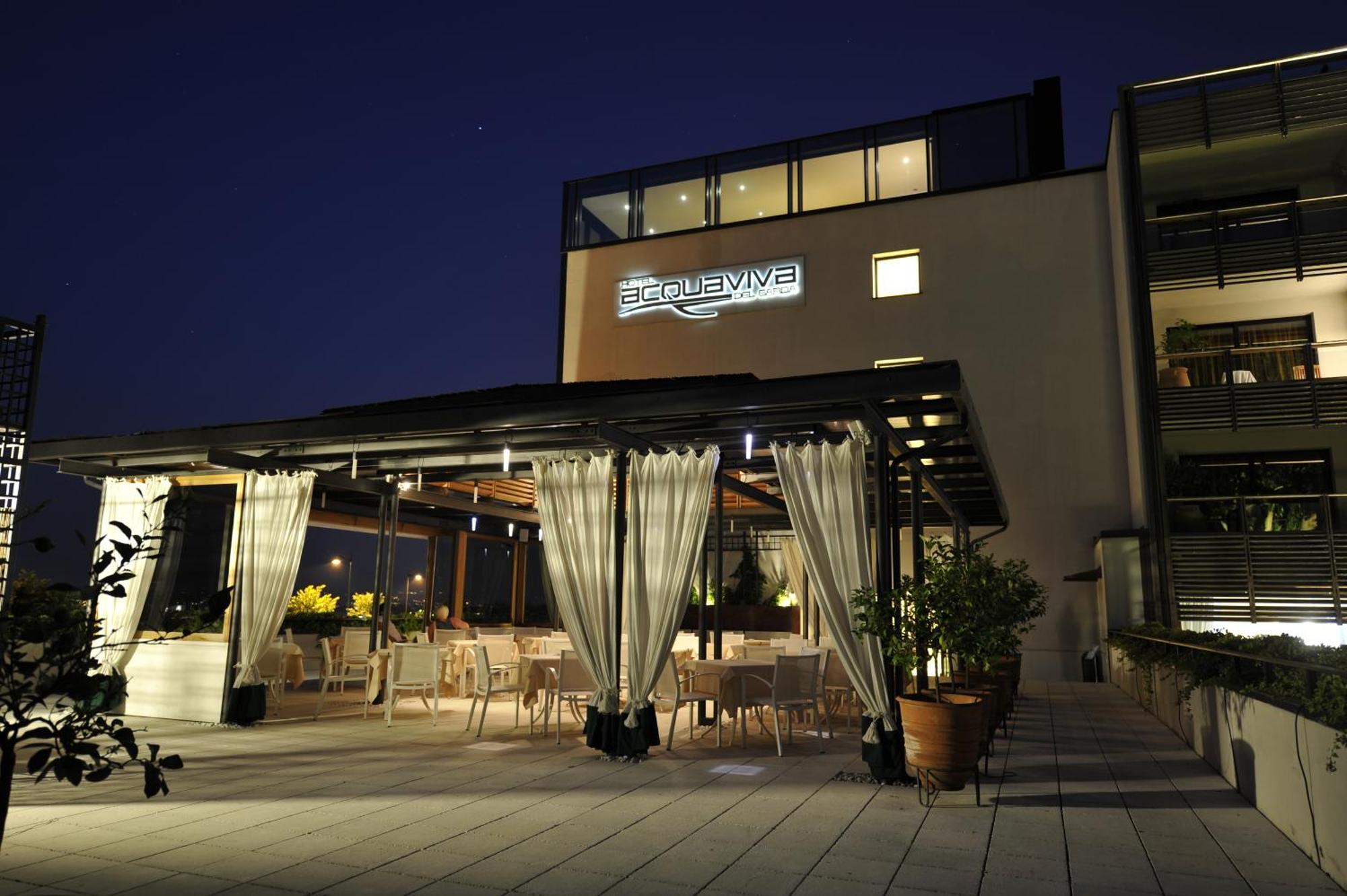 Hotel Acquaviva Del Garda Десенцано дел Гарда Екстериор снимка